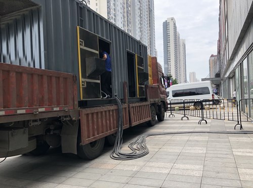 芦淞柴油发电机空气滤清器在不同季节的更换周期是否有差异？